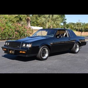 Meet your Posher, Gerardo